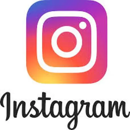 Instagram 账号 - 原生邮箱 outlook.com - 账号年龄 ~3+ 年 - 10+ 帖子